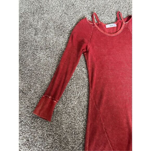 able Shoulder Cutout Raw Hem Thermal Dress Red Bohemian S Distressed Flowy - Picture 5 of 10